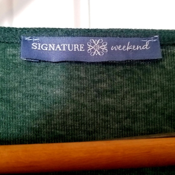 Signature Weekend Womens Top - Picture 4 of 5